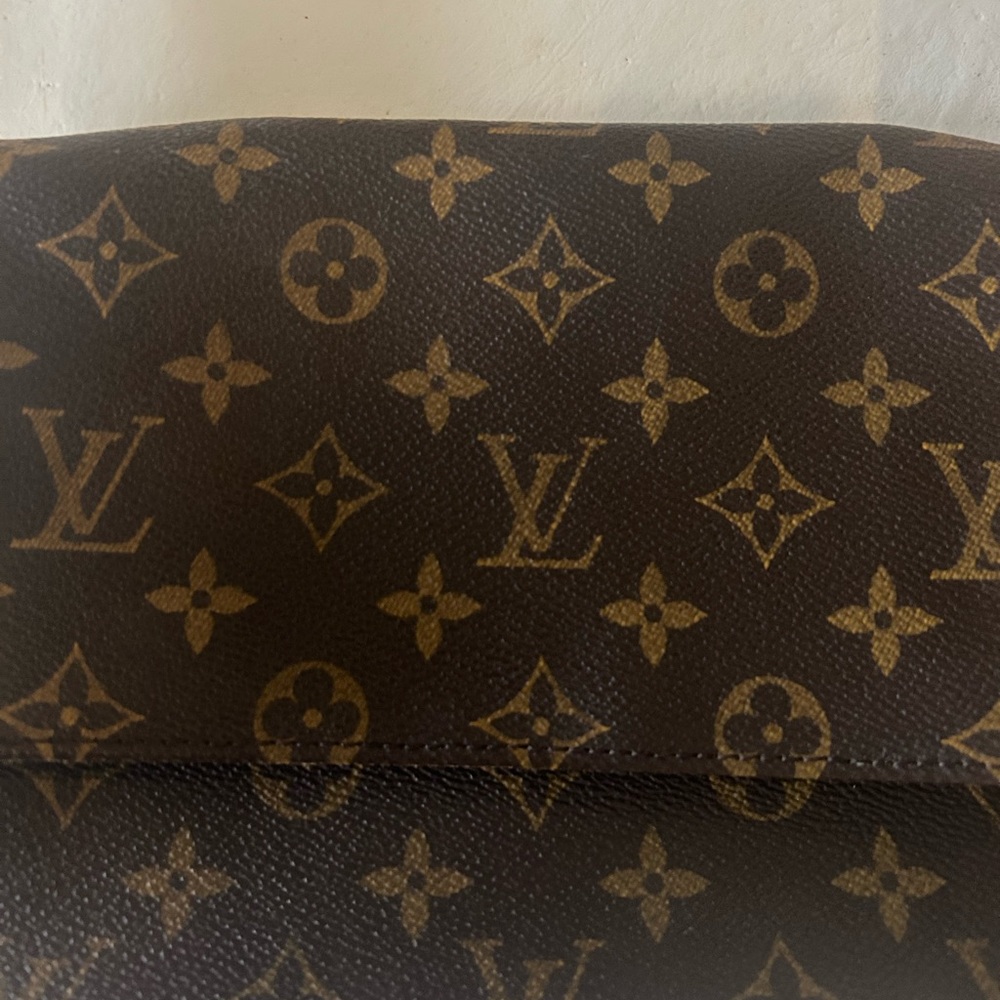 Auth Louis Vuitton Monogram Mini Looping Shoulder Bag M51147 - Picture 15 of 15